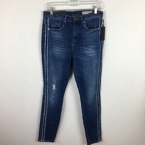 Blank NYC  Blue Denim The Bond Skinny Jean NWT size 28